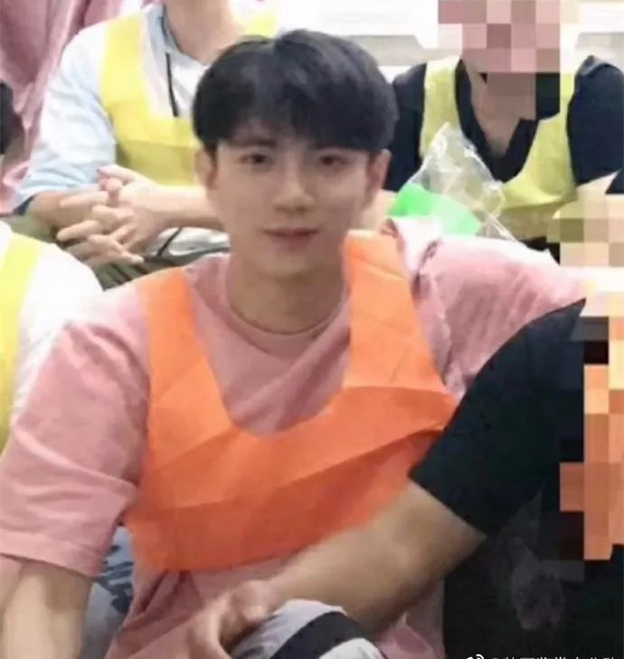 素人帅哥闪照合集,素人帅哥集锦