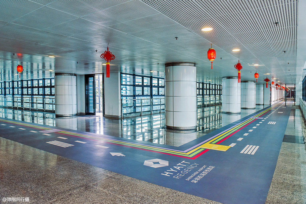 度假从候机开始，这间开在机场里的酒店，既安逸又不会误机