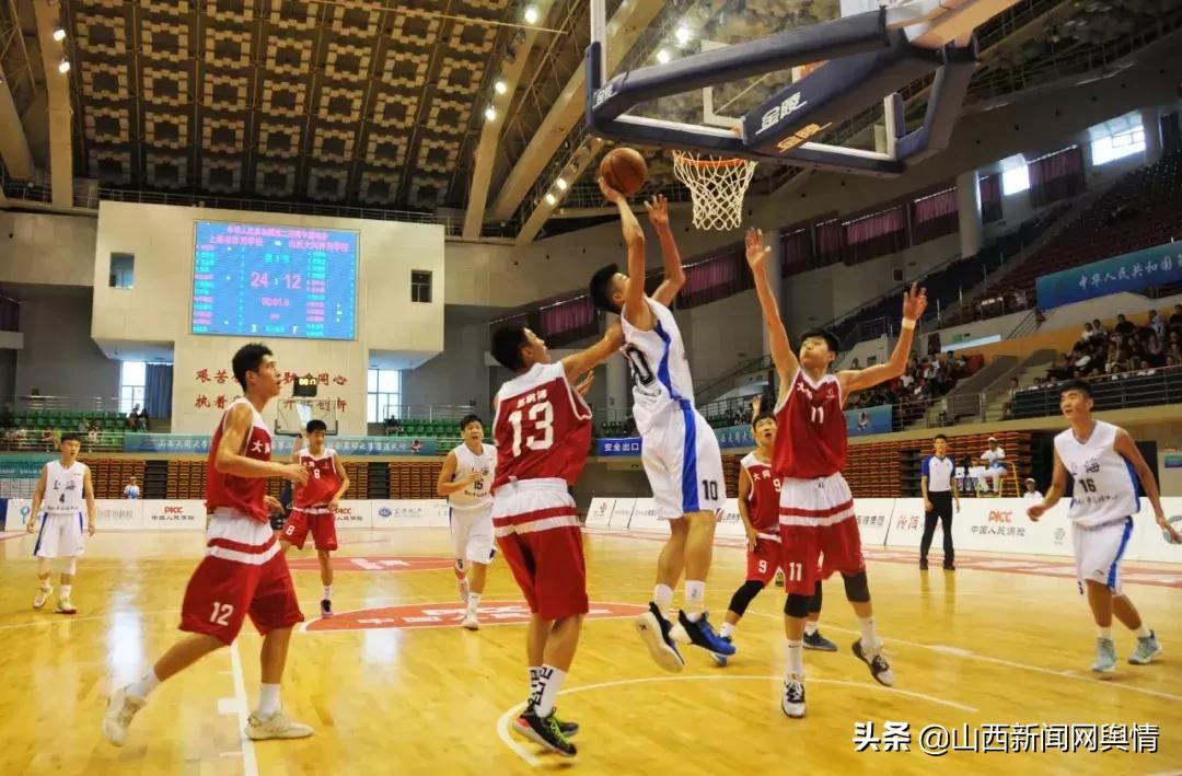 18岁男子田径比赛,男子青少年田径锦标赛