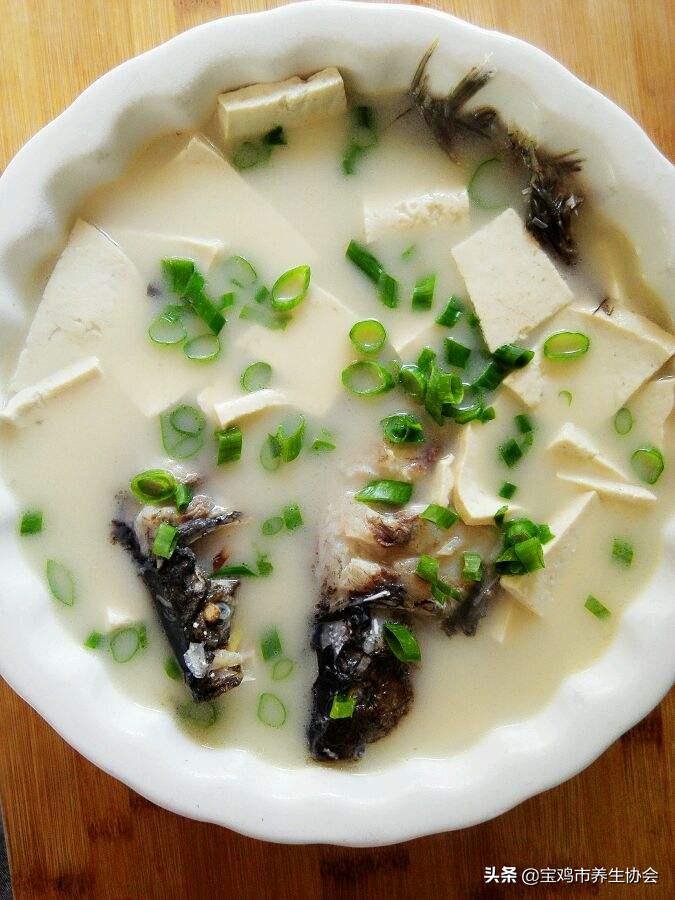 养生豆腐汤热量,鲫鱼豆腐减肥餐