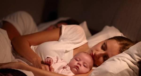 夜奶怎么喂才会烂牙,几招轻松搞定夜奶难题