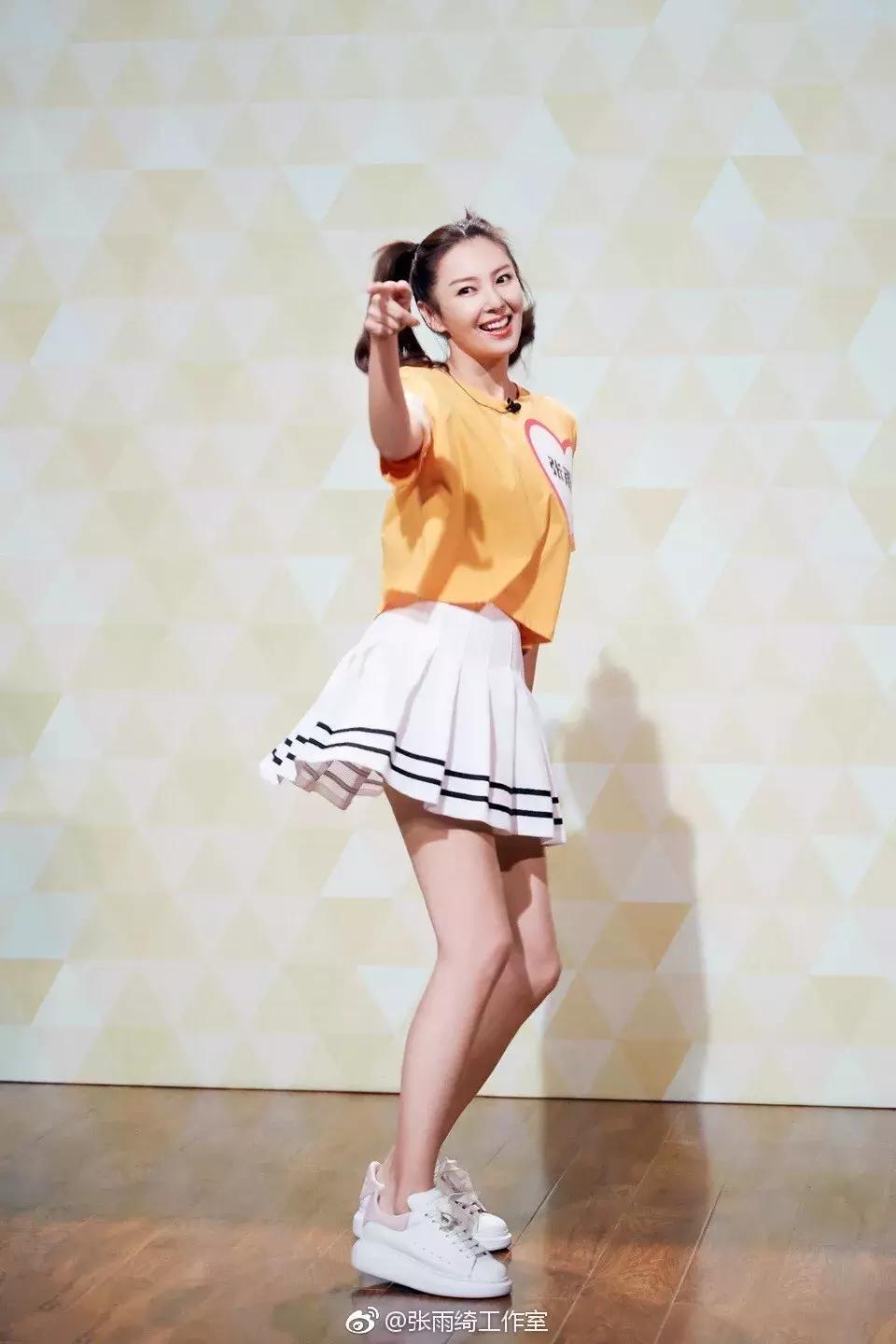 狐狸系穿搭,狐狸系女生适合的穿衣风格