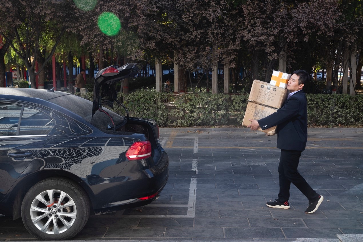 揭秘天猫双11史上剁手第一人:花144元充话费,后来因此挣30万!