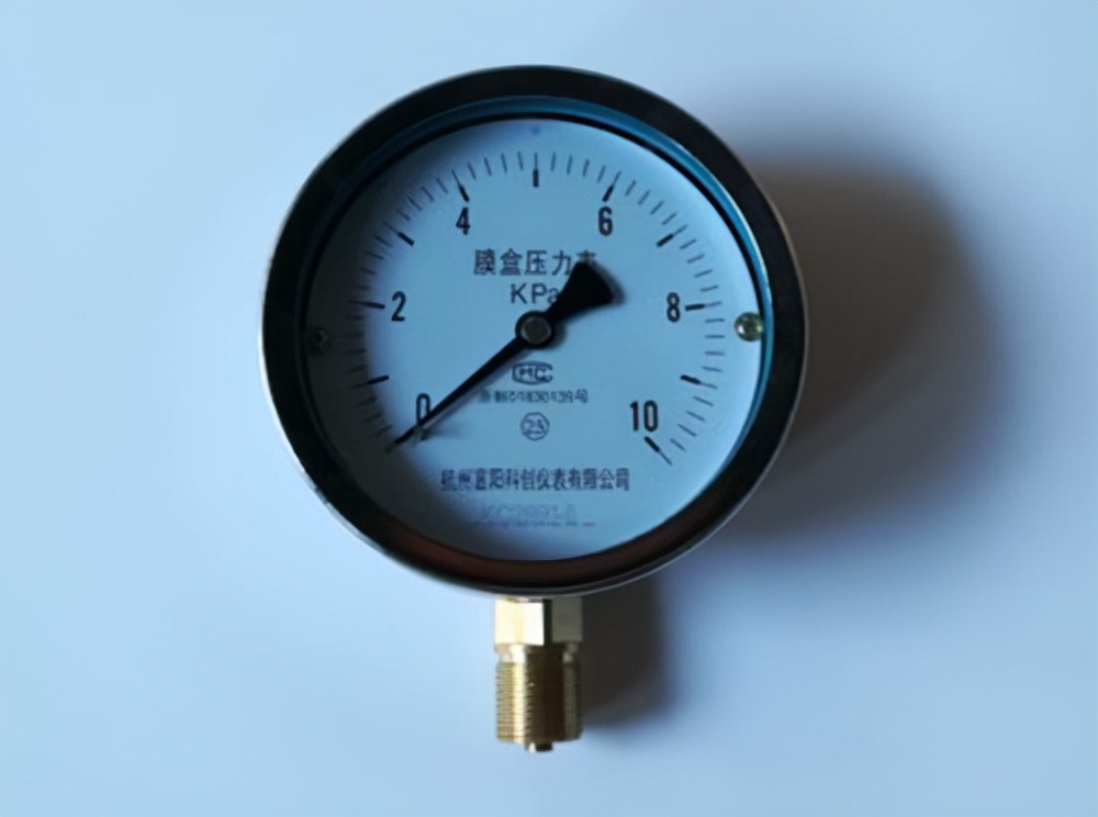 壁挂炉温度上不去是怎么回事啊,壁挂炉一直烧家里的温度上不去