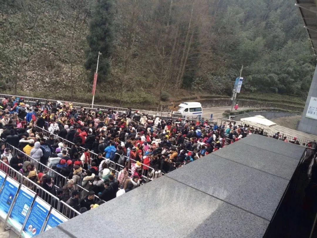 想在西岭雪山长期滑雪应该怎么样,西岭雪山滑雪全攻略