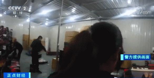 有哪些球鞋淘宝店卖假货多,当前球鞋市场假货现象