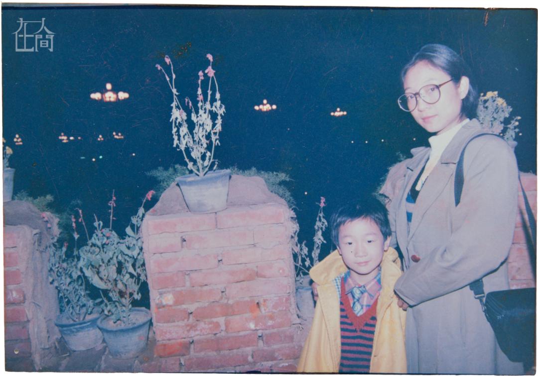 失踪20年女警找到儿子,女警寻找失踪儿子二十年