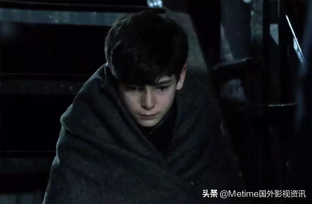 哥谭看完后应该接着看什么,哥谭1-5季一口气看完