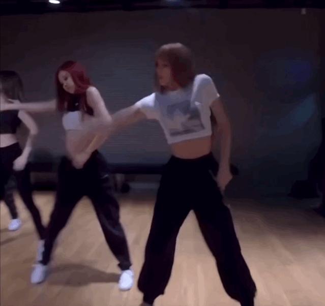 粗腿显瘦裤子加绒加厚200斤,比较适合粗腿的裤子