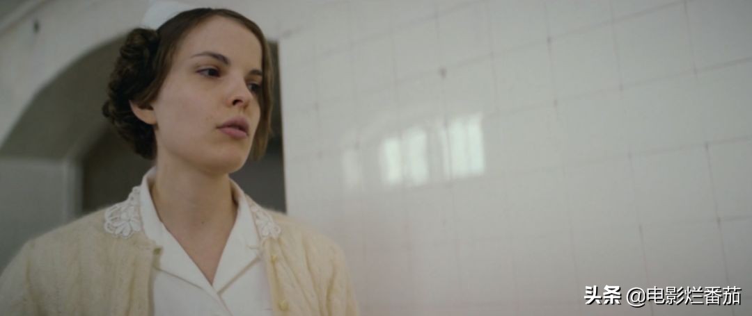 少女偷情竟牵出离奇*案惨**，这部侦探电影尺度大到没法看！