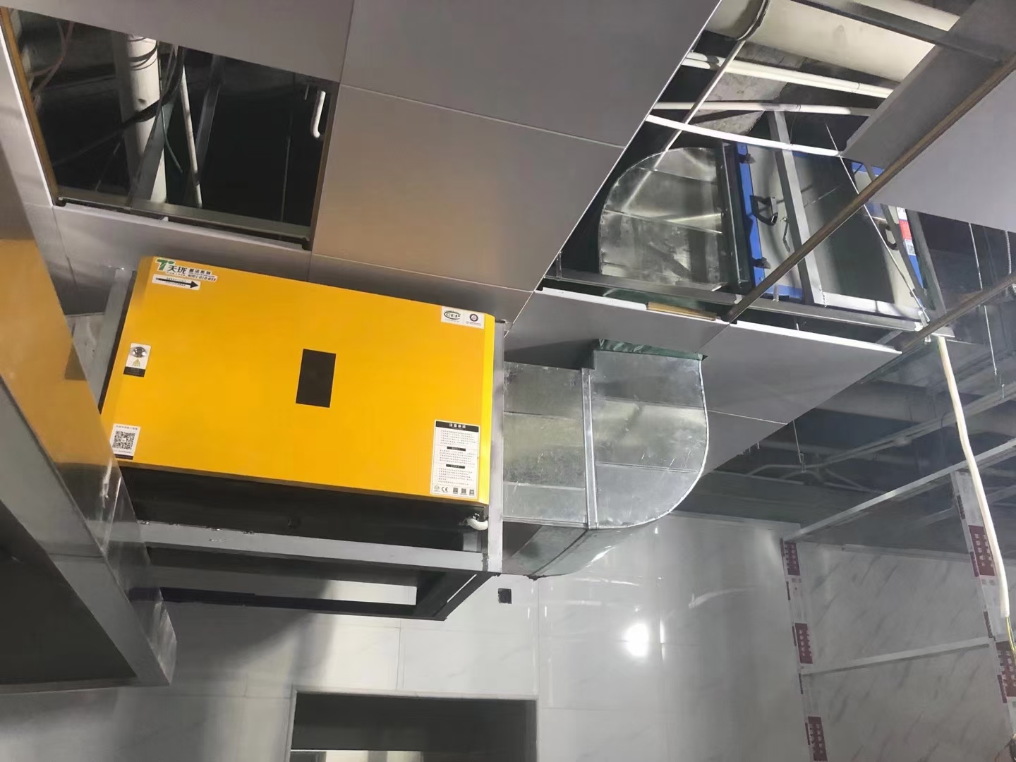 酒店油烟净化设备怎么选,酒店油烟净化器在哪采购