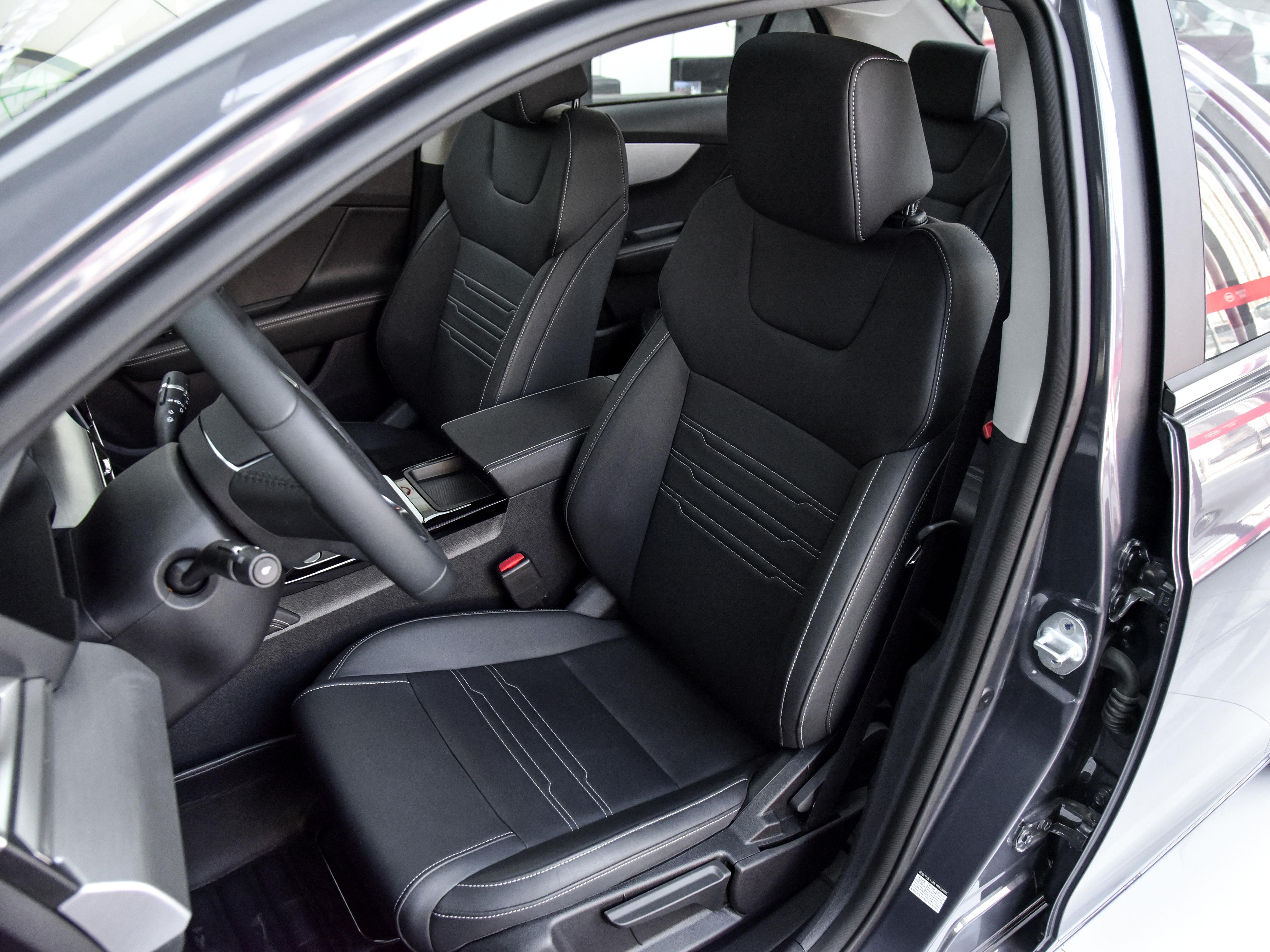 质量好油耗低耐用便宜的车,口碑最好的纯电动汽车比亚迪秦