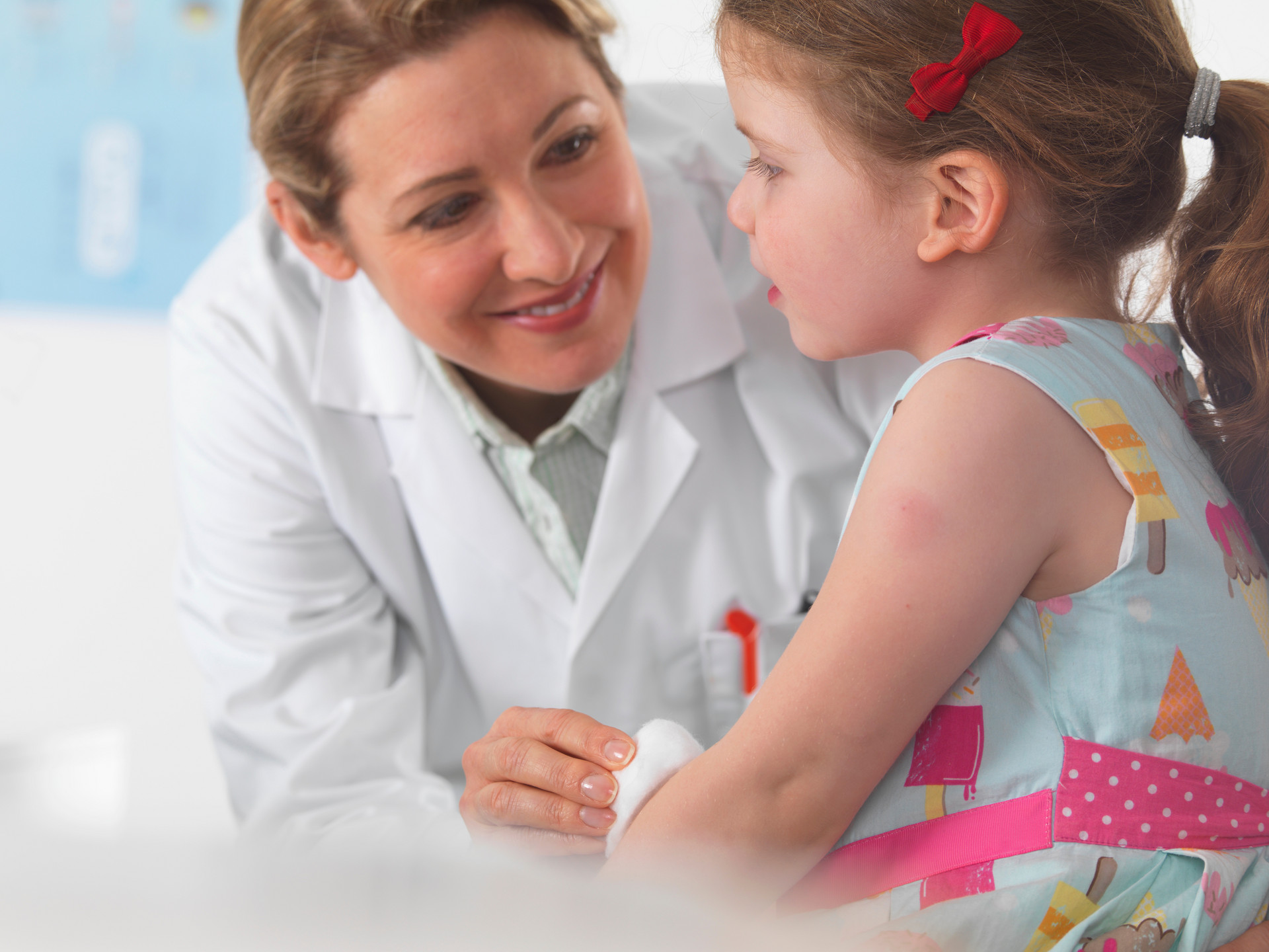 高温烫伤的防护措施与处理方法,宝宝烫伤安慰妈妈