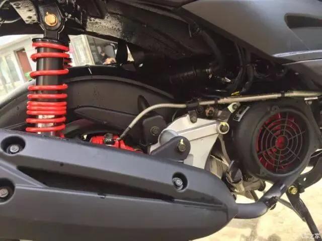 带abs的踏板车不会摔跤吗,带ABS的踏板车有哪几款