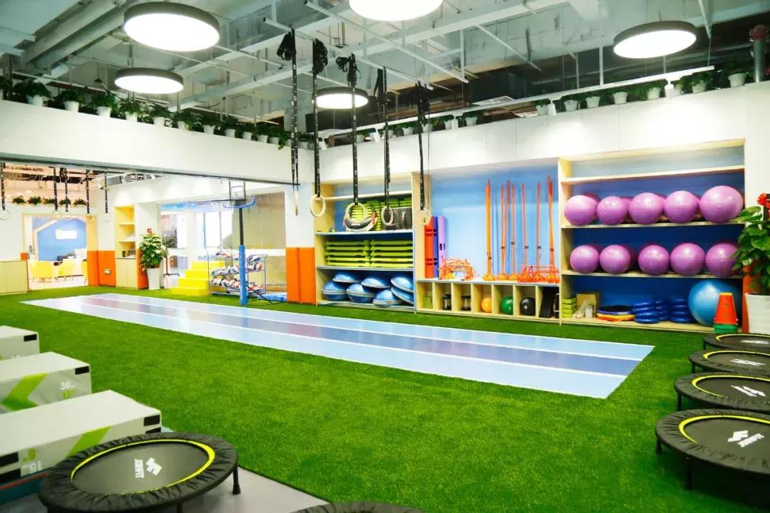 探店达人21天陪跑训练营,成都体能少儿馆