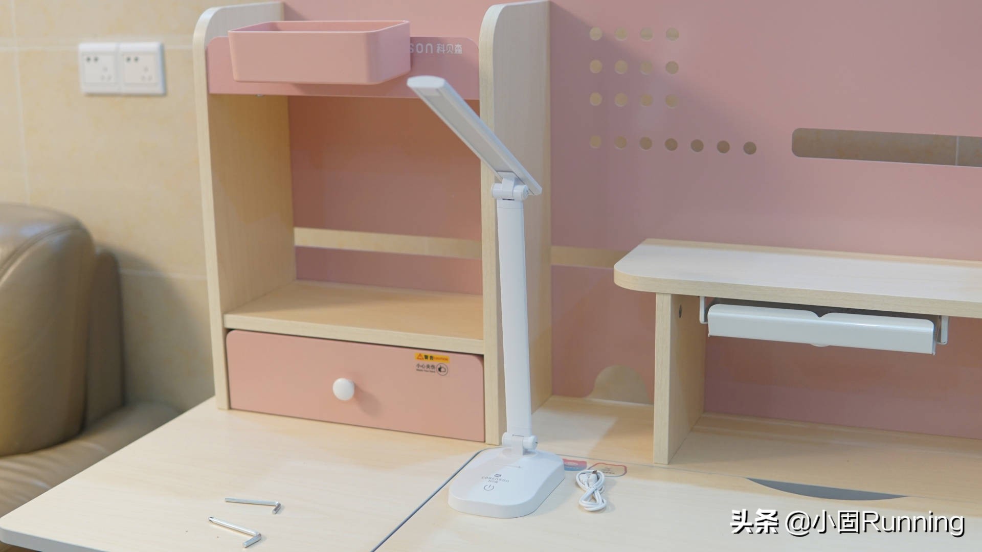 女儿小红花,儿童桌椅学习桌椅1-3岁可以画画