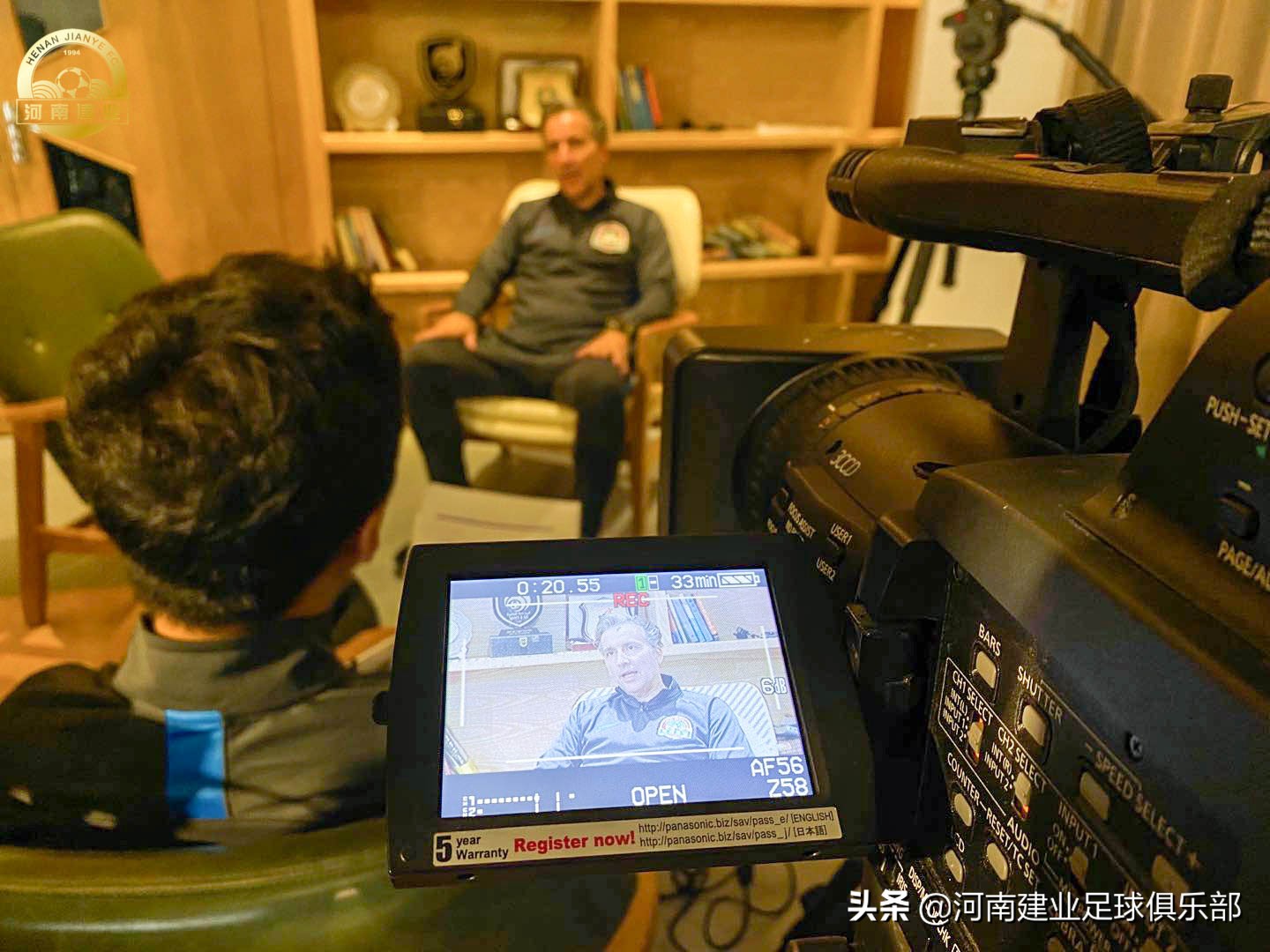 坚韧中原执着向前｜主教练哈维尔接受媒体专访