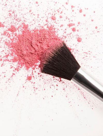 新手必看化妆刷的正确使用方法,新手化妆需要使用什么样的化妆刷