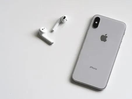 买苹果什么产品送airpods,苹果用户买airpods还是beats