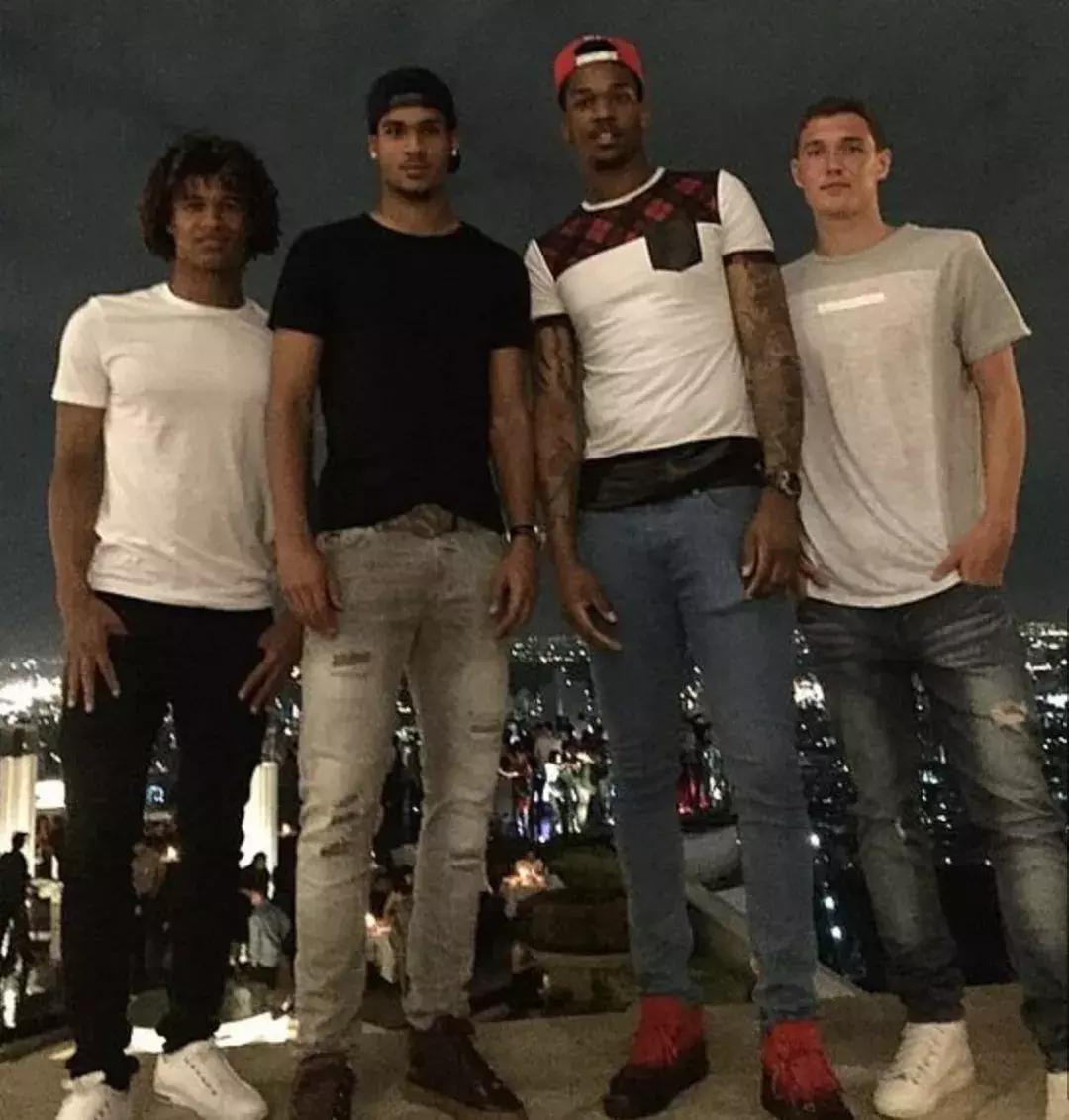 蓝军青训效力西汉姆,蓝军青训球员