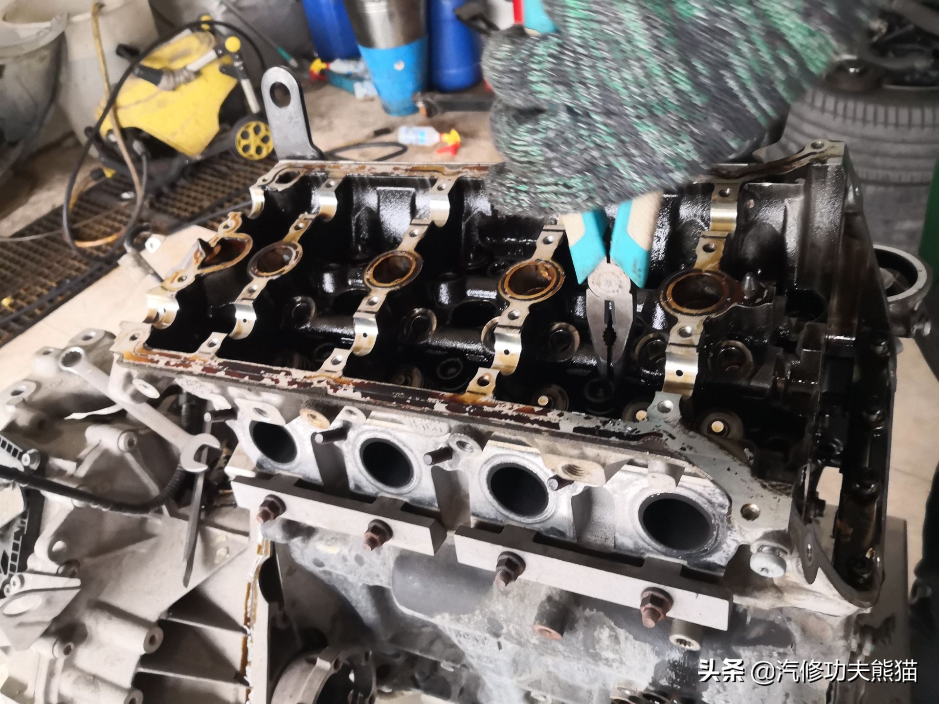 大众cc烧机油严重如何解决,大众cc烧机油是什么原因