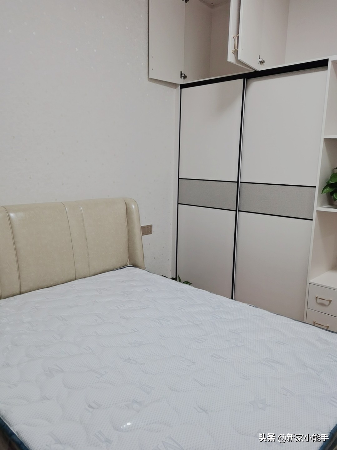 装修中最不后悔的是全屋贴了墙布,新房装修什么墙布好看