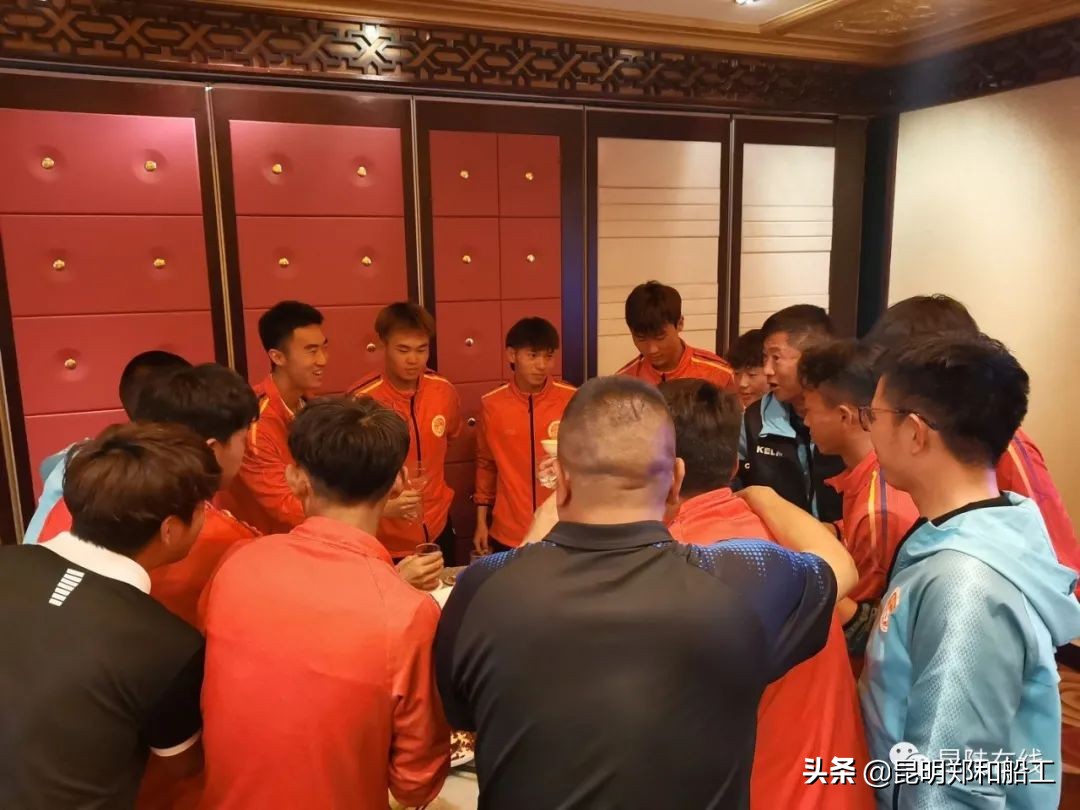 团结拼搏运动会,凝心聚力团结奋进运动会