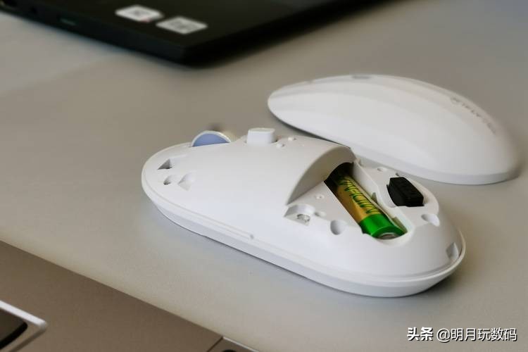 璁鏅鸿兘榧犳爣m110鍜宮211鍖哄埆,璁璇煶榧犳爣m110鏀寔ocr璇嗗埆