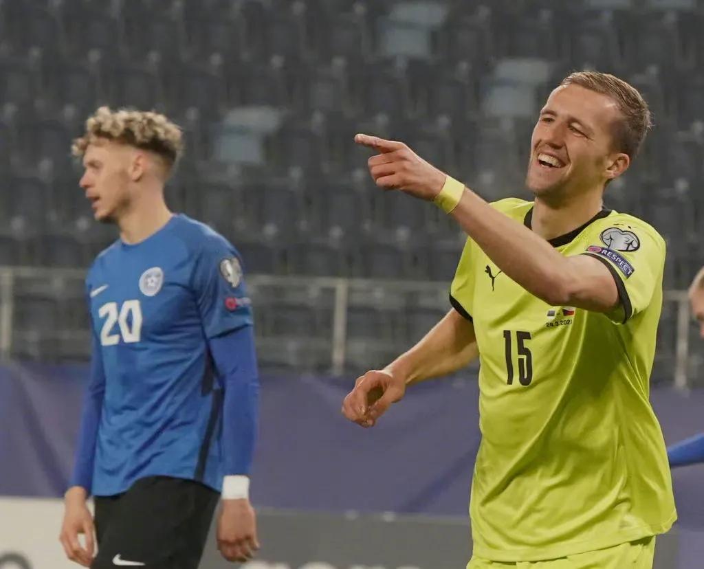 比利时3-0瑞典卢卡库最后一球,比利时vs威尔士库尔图瓦