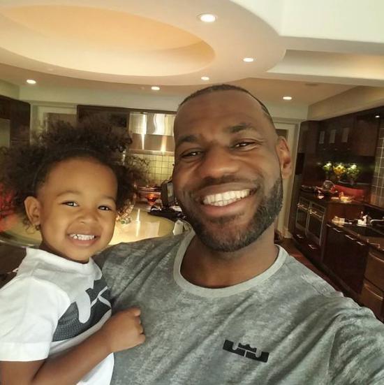 詹姆斯改造洛杉矶豪宅,詹姆斯洛杉矶第一座豪宅