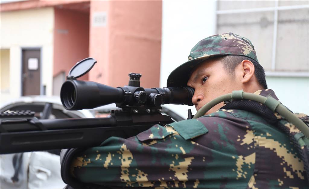 特战尖兵是如何练成的？“理科学霸”在驻港部队呼叫“野狼”