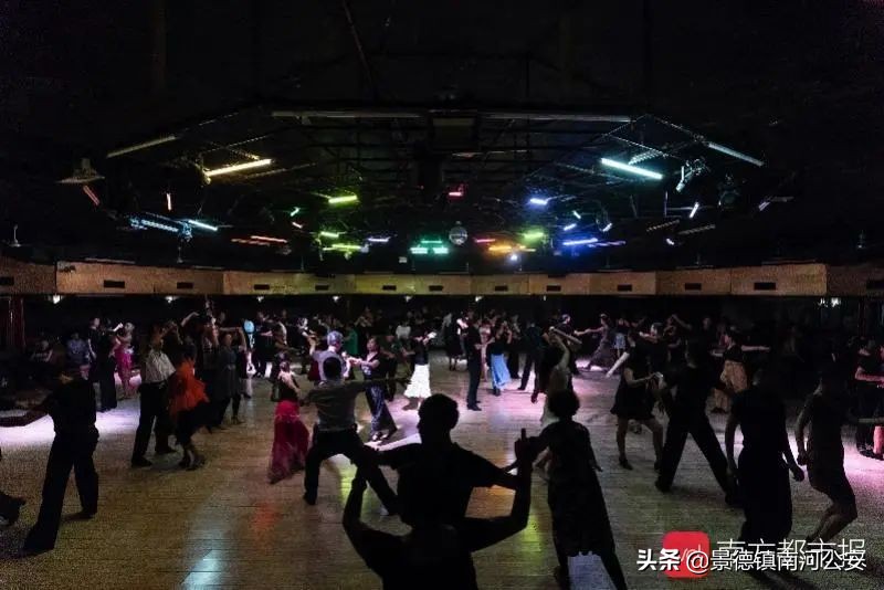 广州百年舞厅有哪些,广州莎莎舞厅