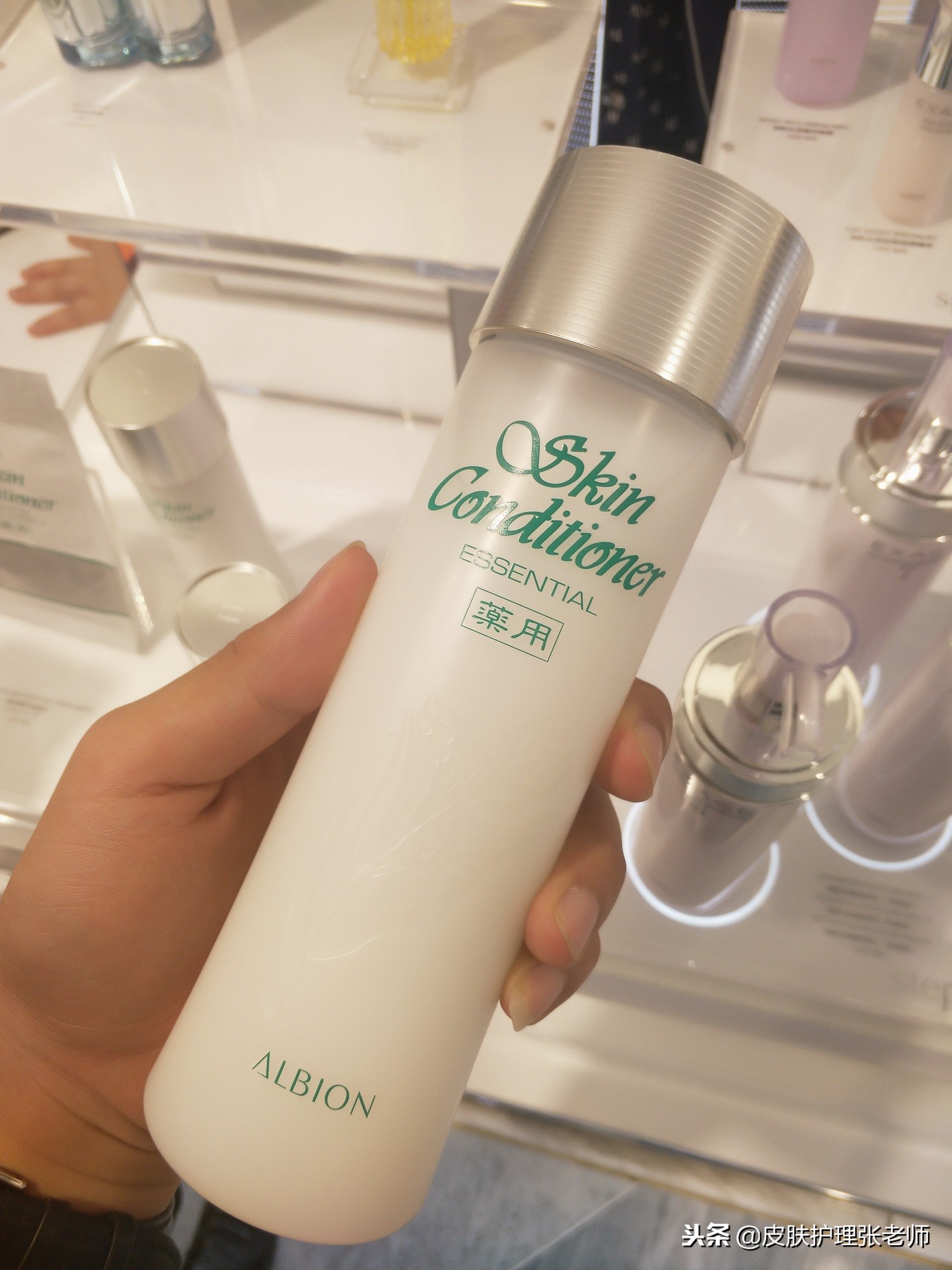 祛痘的小妙招推荐,祛痘最有效的方法国货