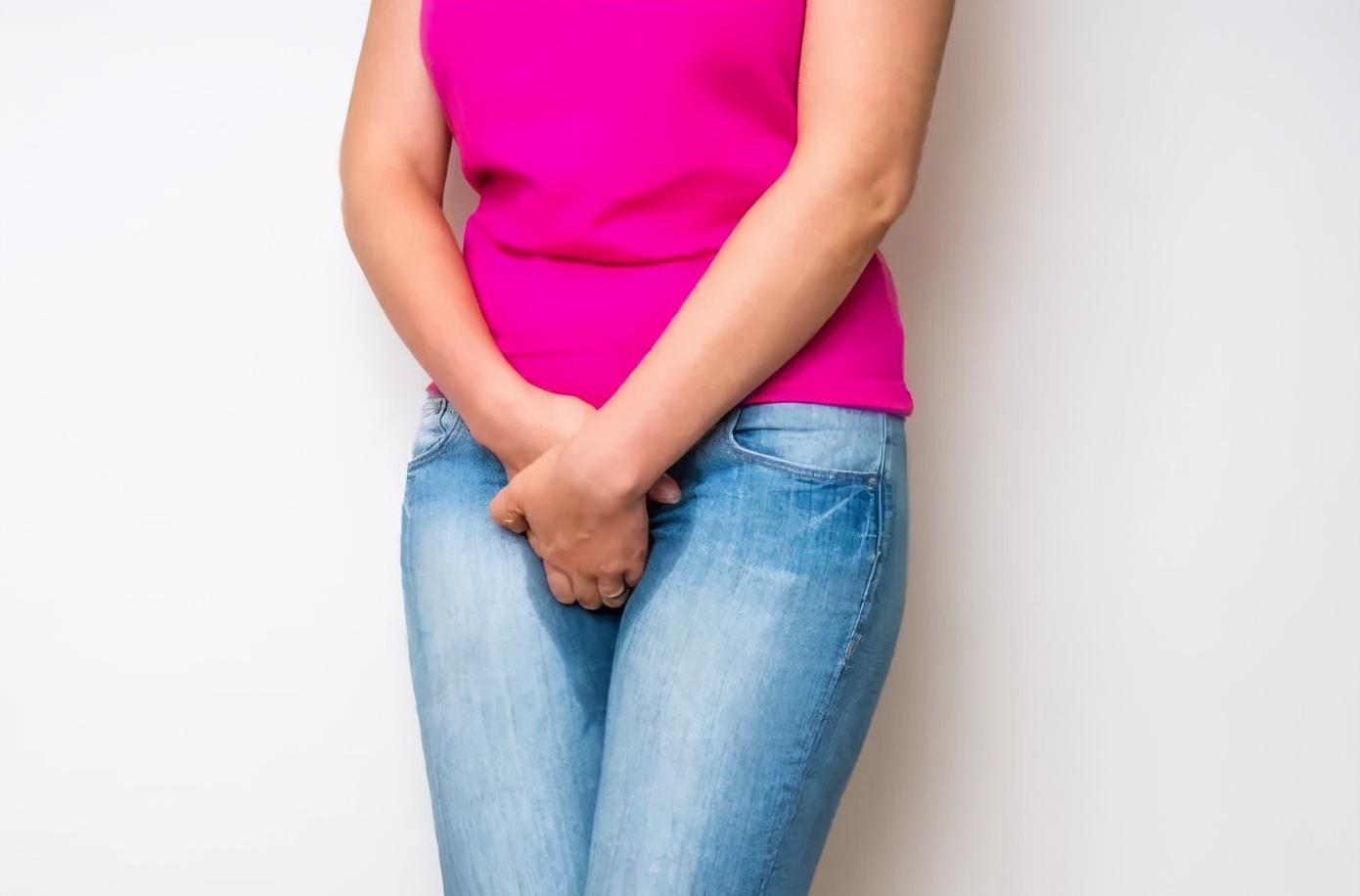 怎么锻炼可以解决漏尿的问题,容易漏尿做哪些动作