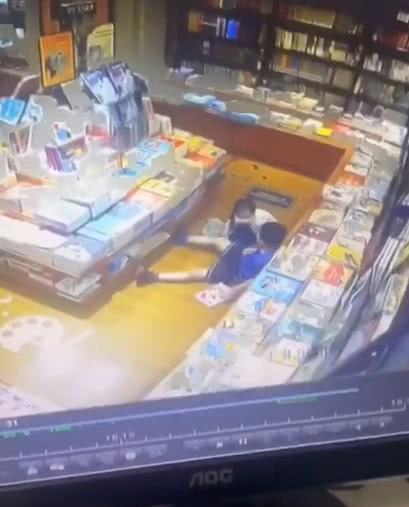 这样的母亲让我感动作文,这样的母亲太可怕了