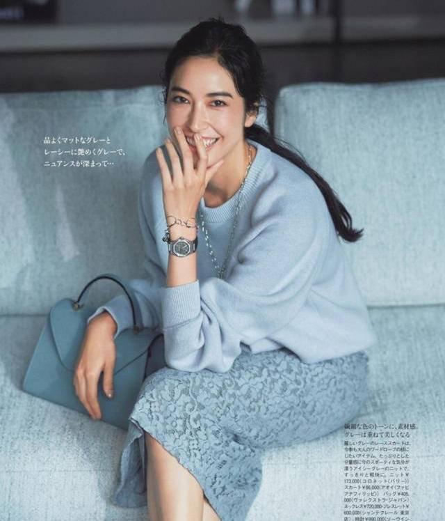 40+女性的穿衣搭配,40岁女人必知的穿衣搭配口诀技巧