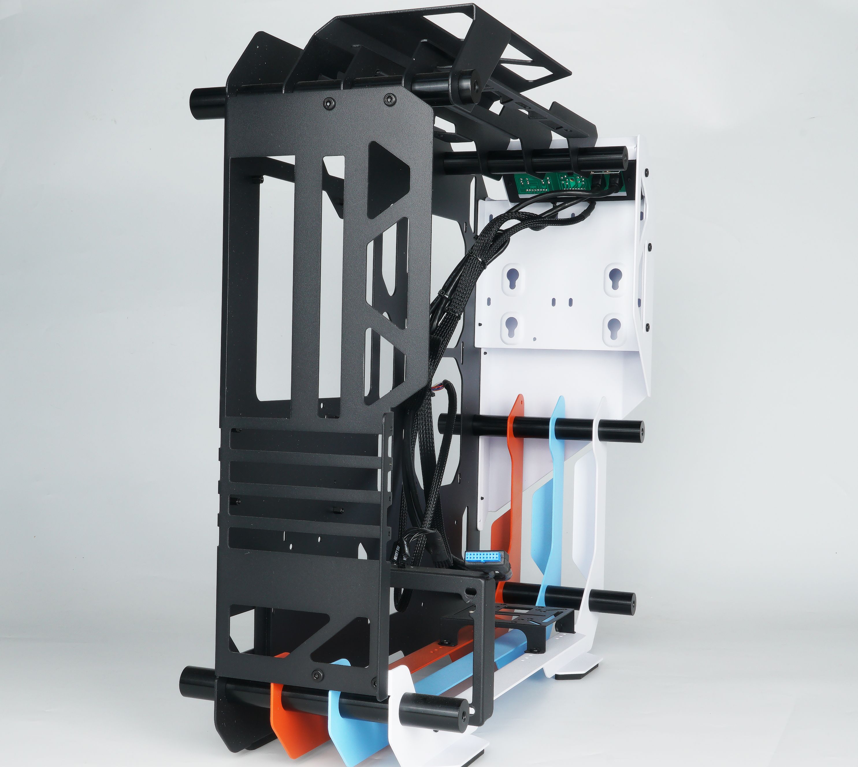 骨伽开拓者机箱240冷排,骨伽开拓者s机箱水冷