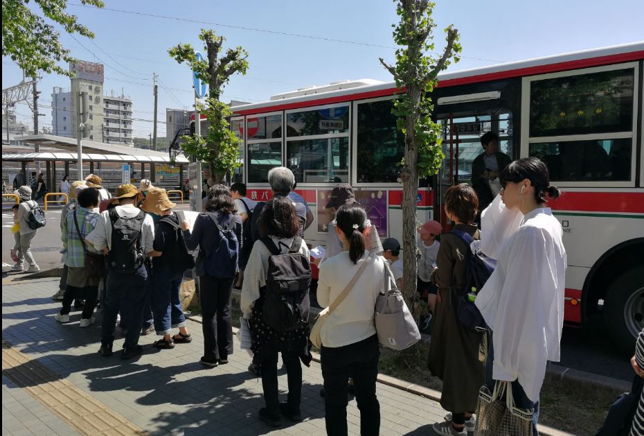 “碰瓷”日本美浓烧集市，我们最动心的却是一个木质便当盒