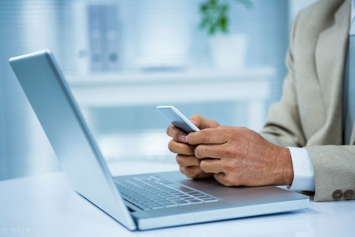 一个人没钱想创业怎么做才能赚钱,一个白手起家的人怎么创业赚钱