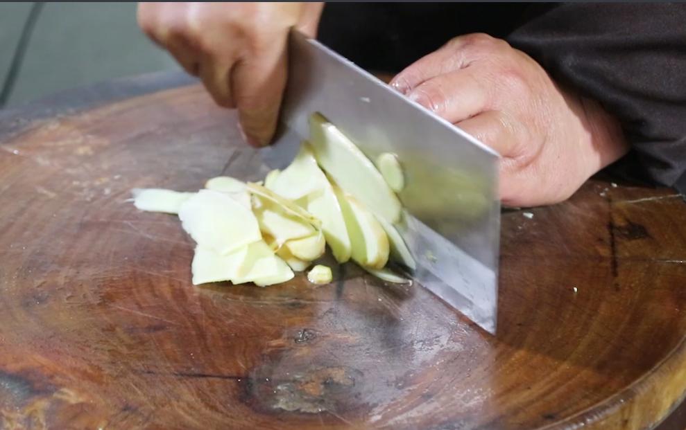 羊肉怎样吃才温补不燥,羊肉这样做软烂入味一点都不膻