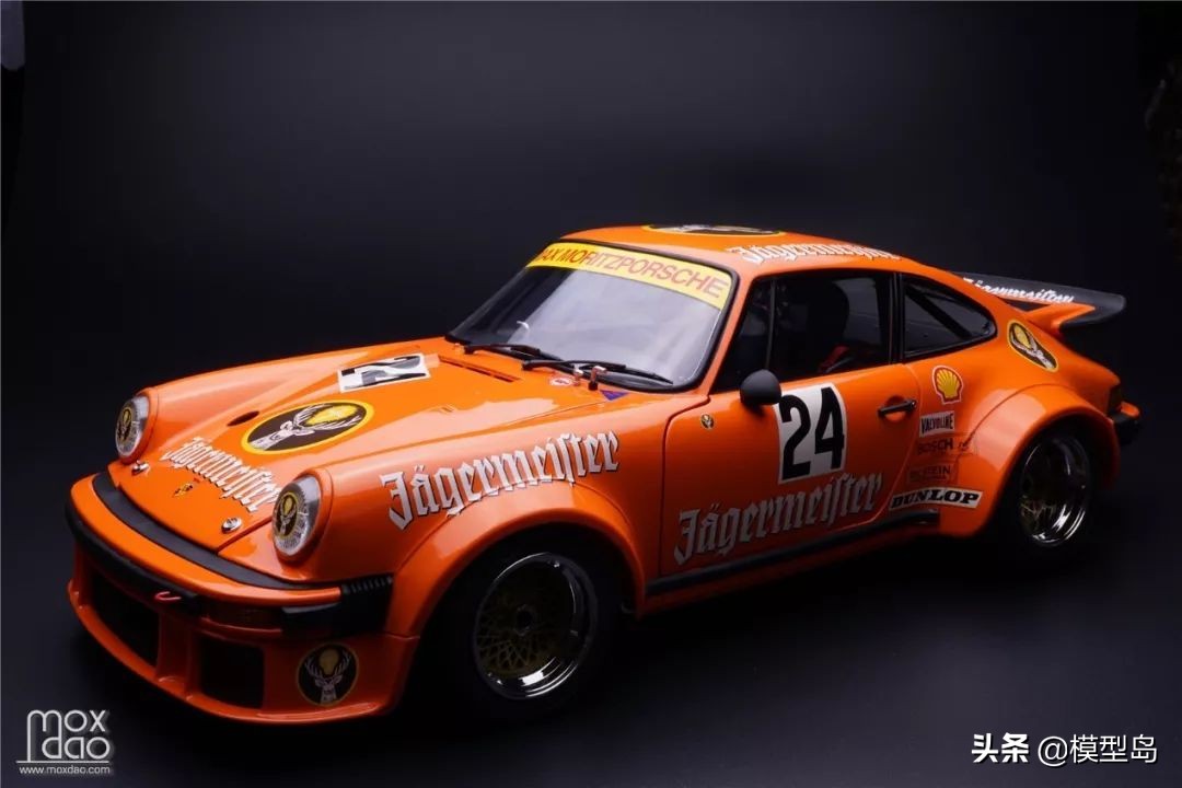 保时捷rsr汽车模型,开箱1:36保时捷taycan模型