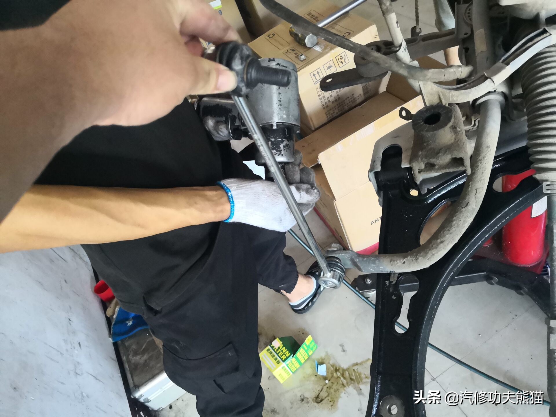 2017款途观丝绸之路1.8t烧机油吗,途观2015款1.8t四驱豪华版烧机油