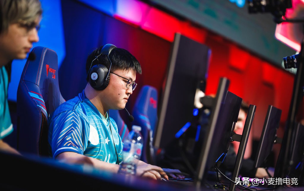 商业互吹lol,uzi宁王双排亚索完整