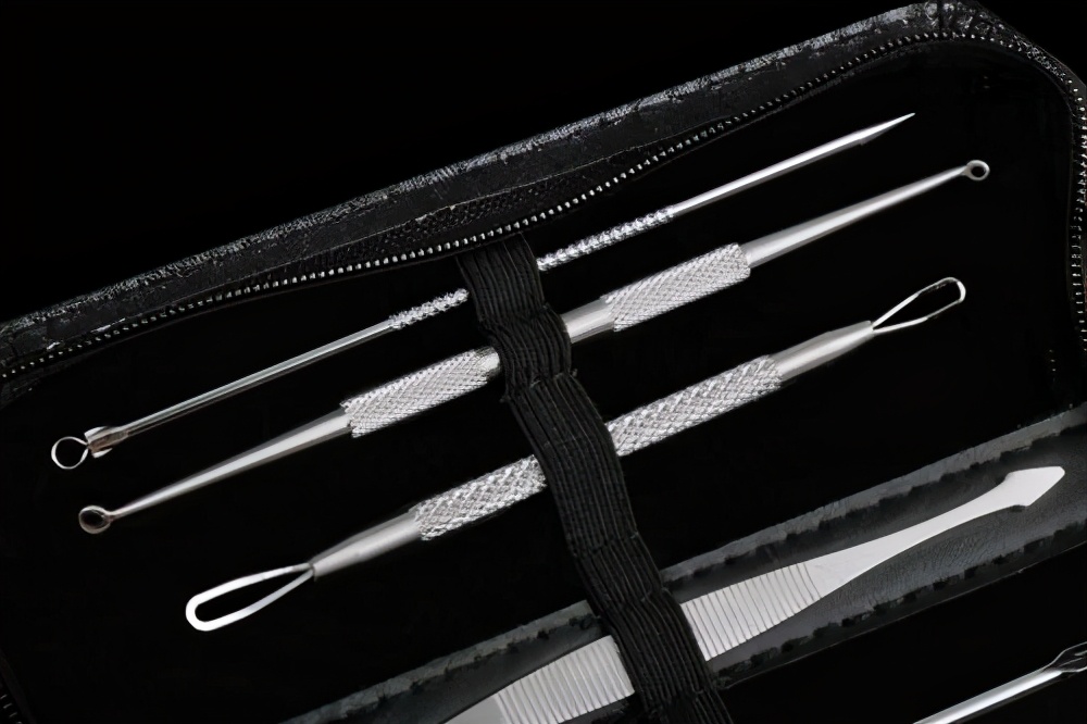 inface黑头仪好用吗,拒绝油腻大叔