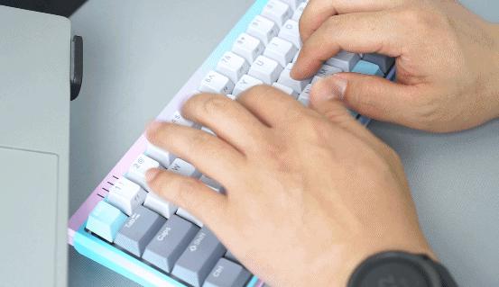 杜伽最新键盘,杜伽k310机械键盘简单上手