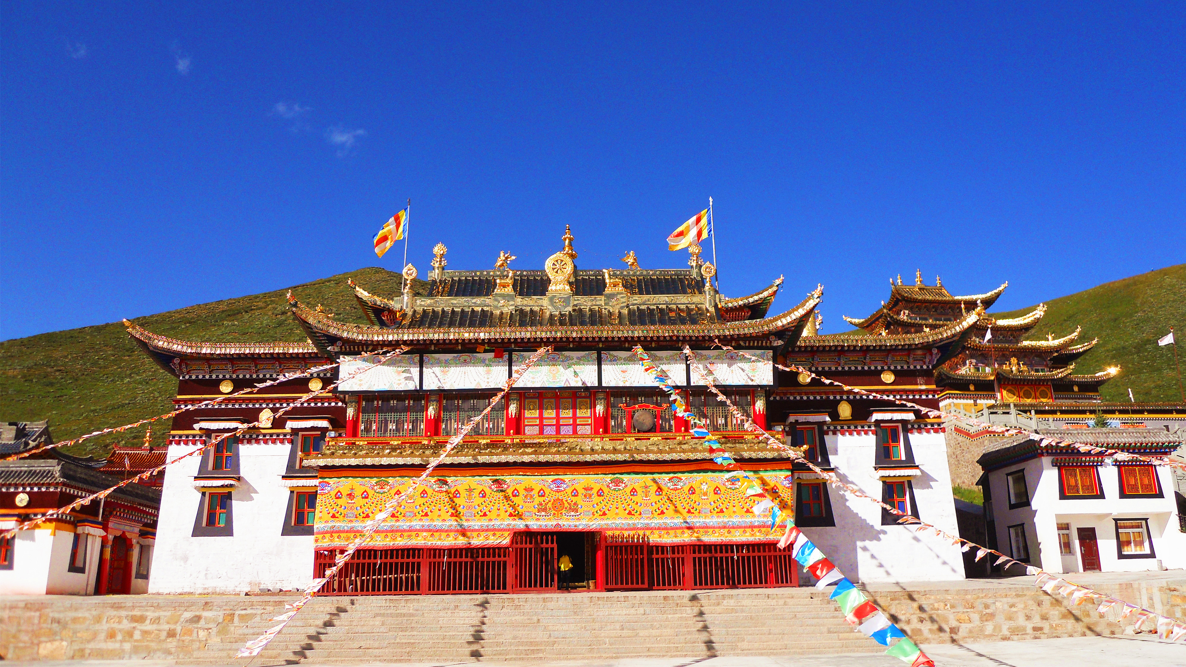 若尔盖九曲黄河酒店,若尔盖九曲黄河第一湾