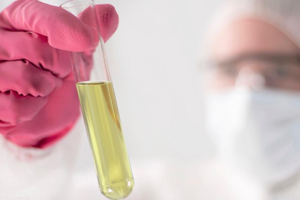 奶奶给孙子喝水中毒,奶奶给小孩吃变质东西中毒