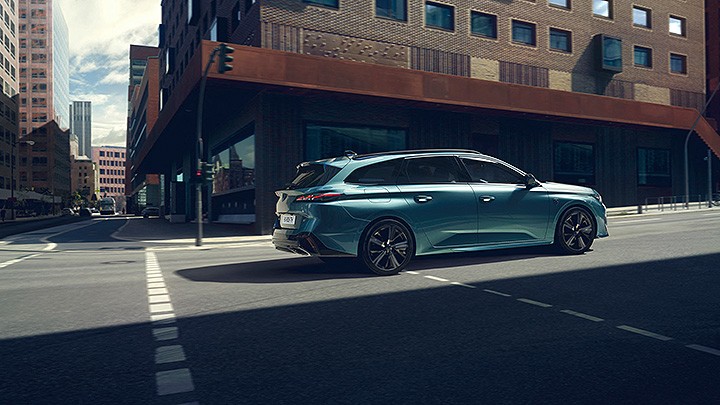 小众车标致4008,最新标致308sw效果图