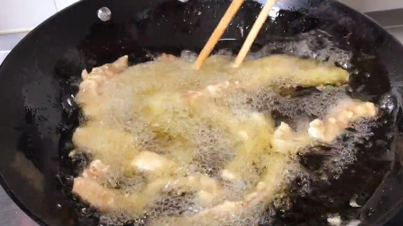 炸酥肉做法用面粉还是淀粉,炸酥肉用面粉还是淀粉好吃