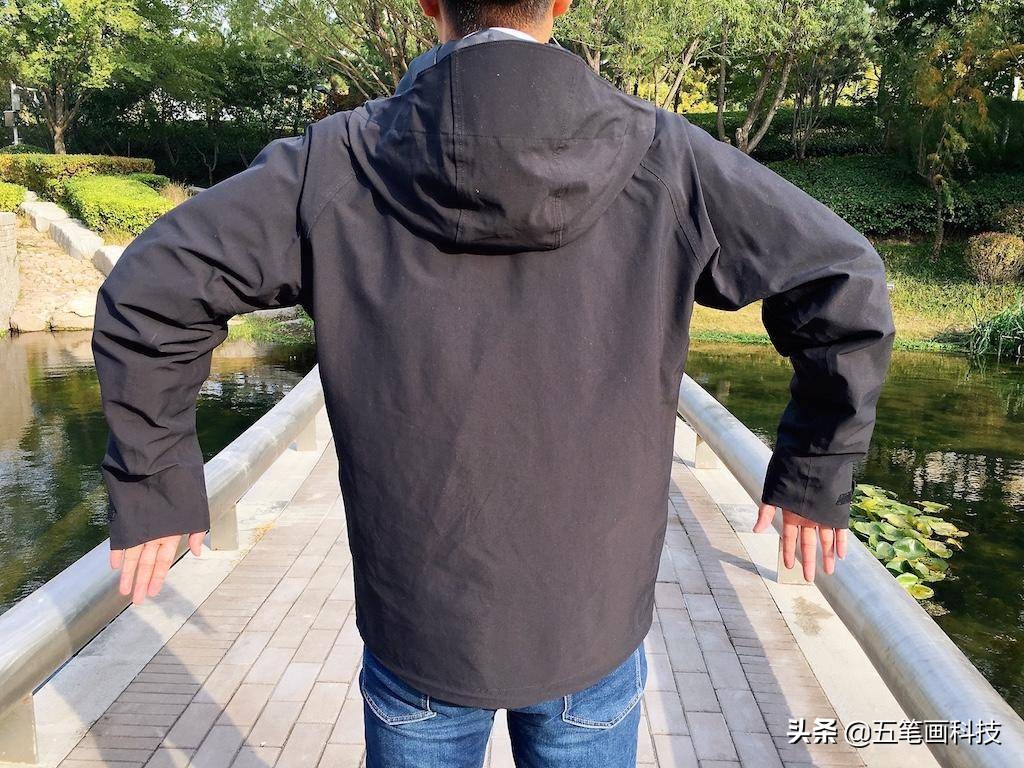 199包邮冲锋衣买一送一,早风event冲锋衣哪里有卖